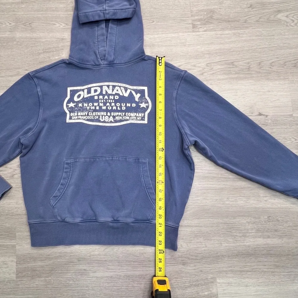 Old Navy Mens Small Blue Garment Dyed Graphic Pullover Hoodie Night Cover 765100